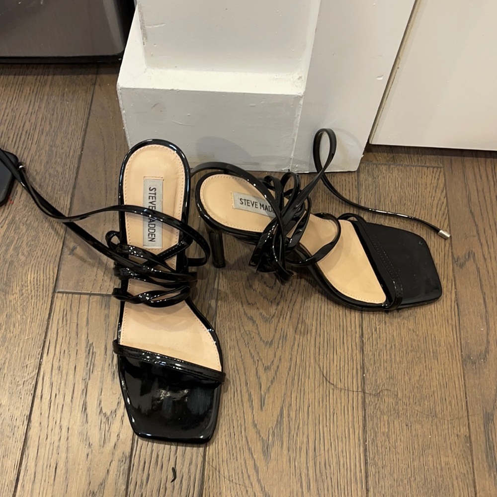 Steve Madden ankle strapped heels